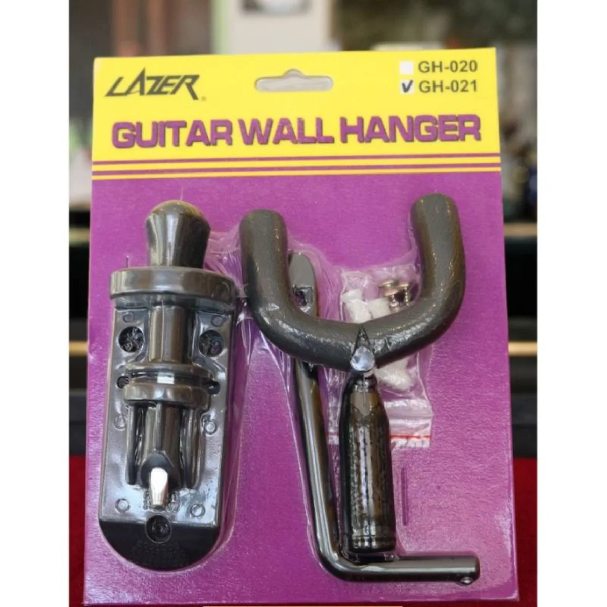 moc treo dan guitar lazer gh 021