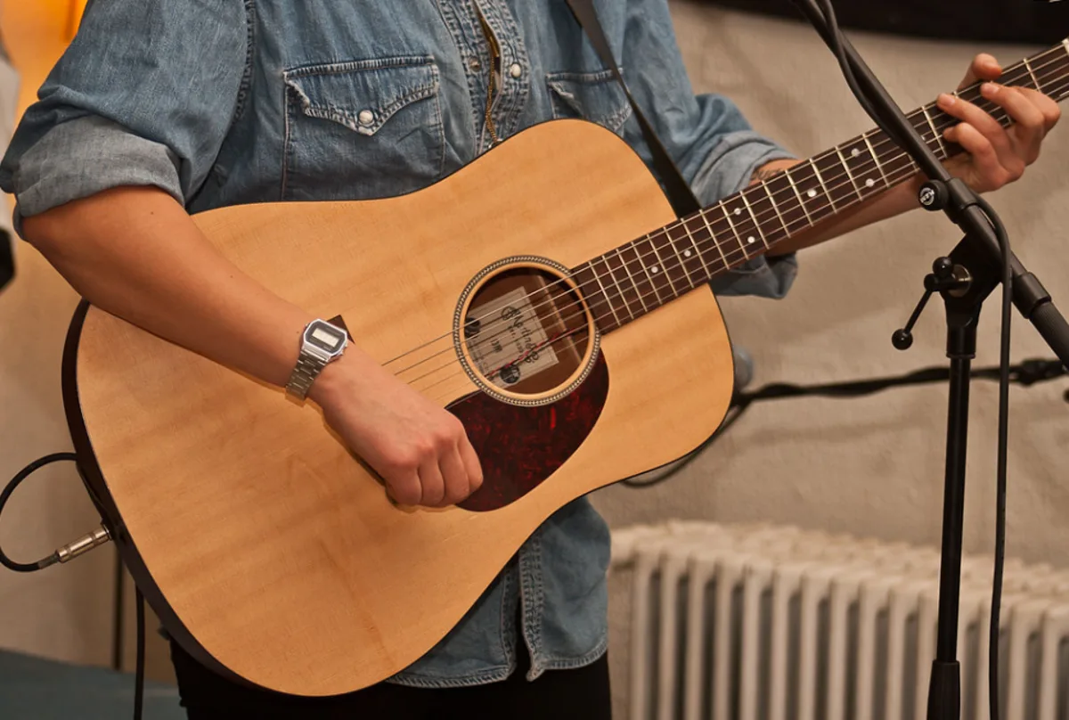 dan guitar dreadnought