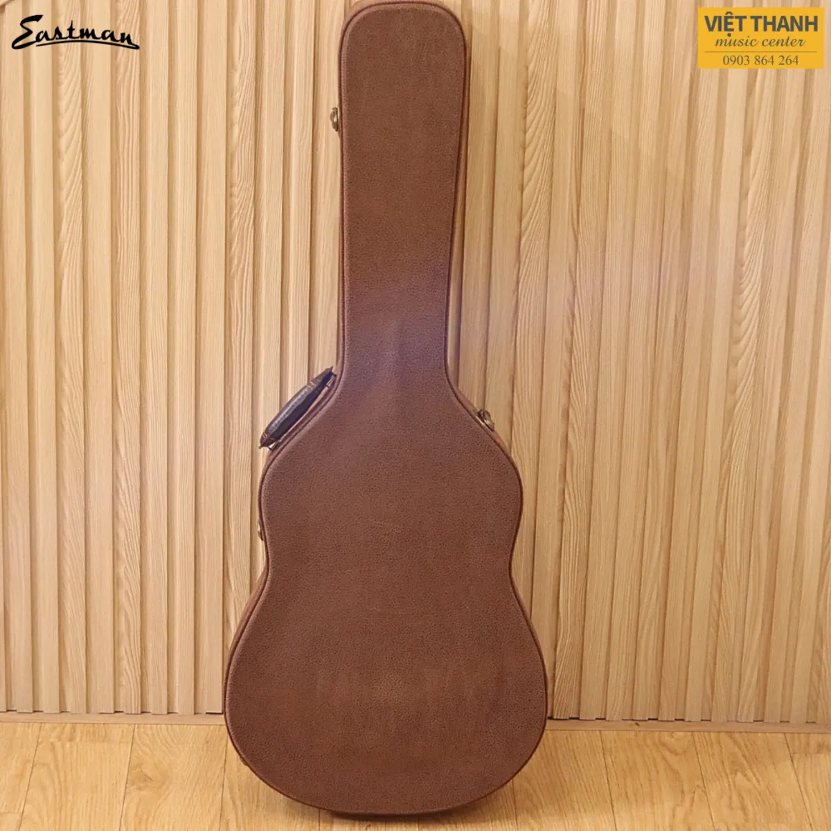 mat sau thung dan guitar eastman cabaret jb