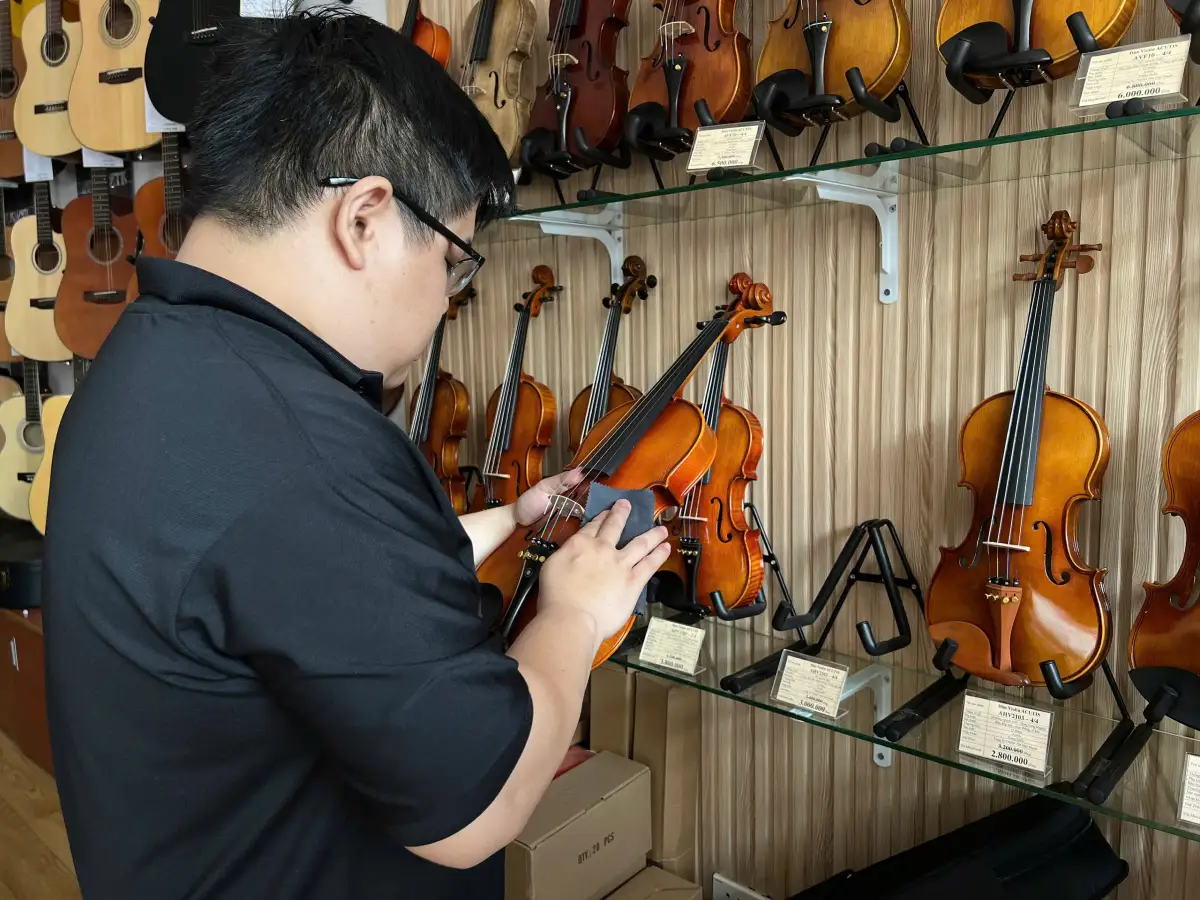 Cách vệ sinh dây đàn violin hằng ngày và cách xử lý các vấn đề thường gặp