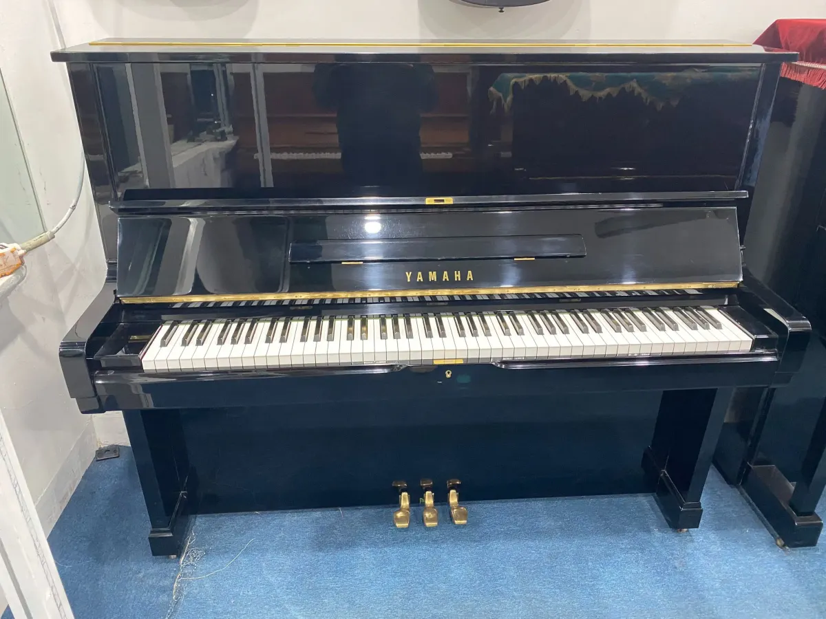 piano co yamaha u2h