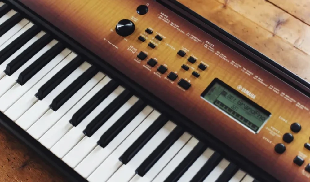 am thanh organ yamaha psr-e360