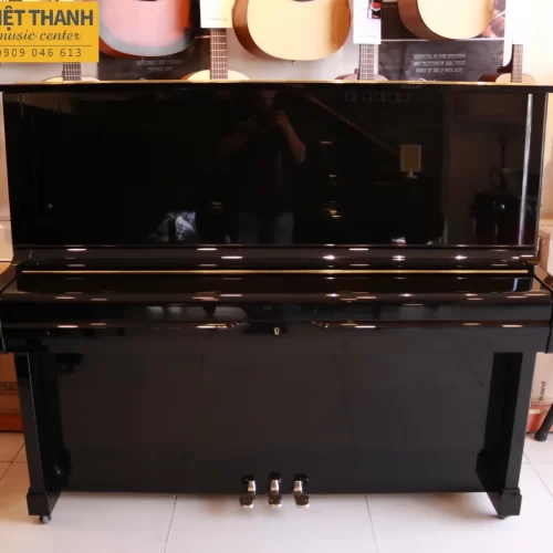 Đàn piano Yamaha U2G cũ màu đen, 3 pedal, chiều cao khoảng 127 cm