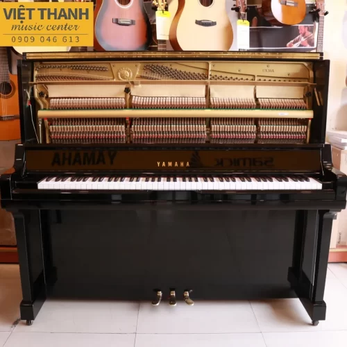 piano yamaha ux30a