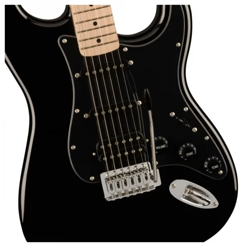 dan guitar dien squier sonic stratocaster® hss mau den 0373203506