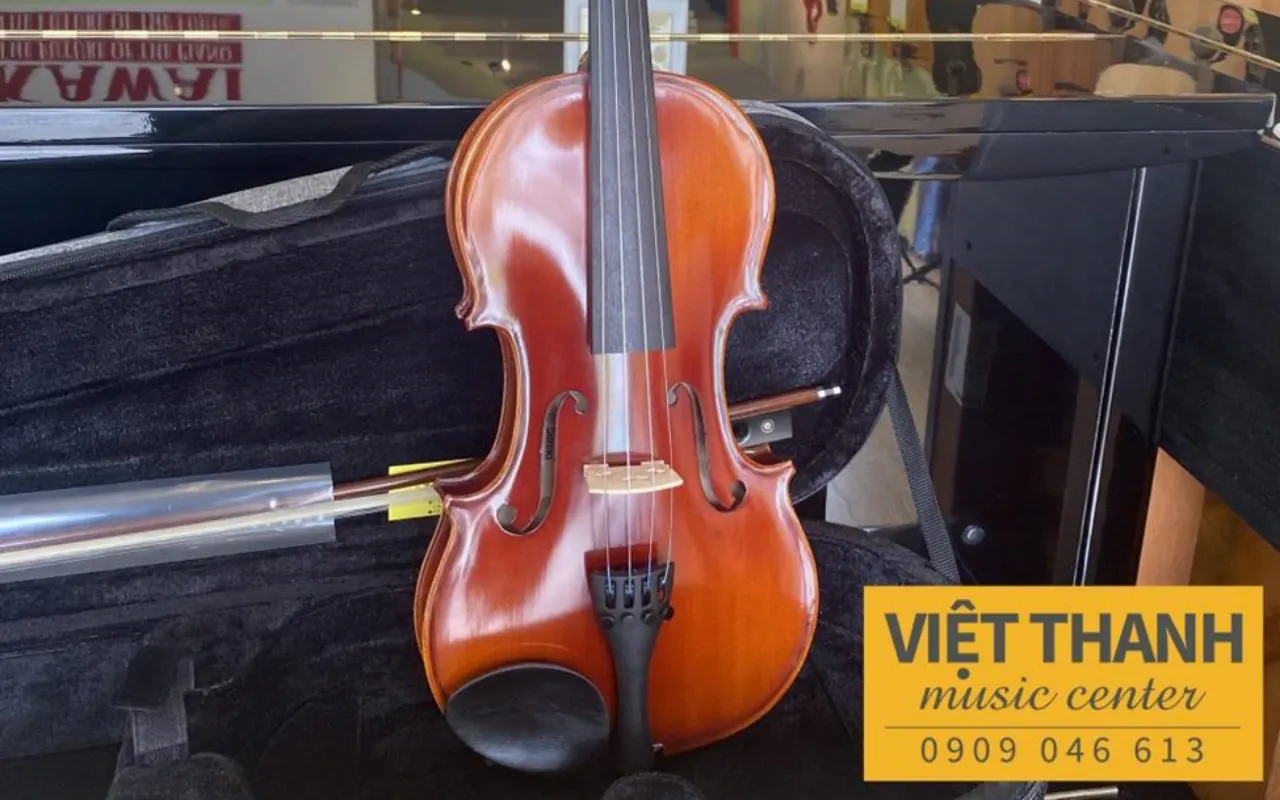 Đàn violin Suzuki 220OF 4/4 được thiết kế tinh xảo