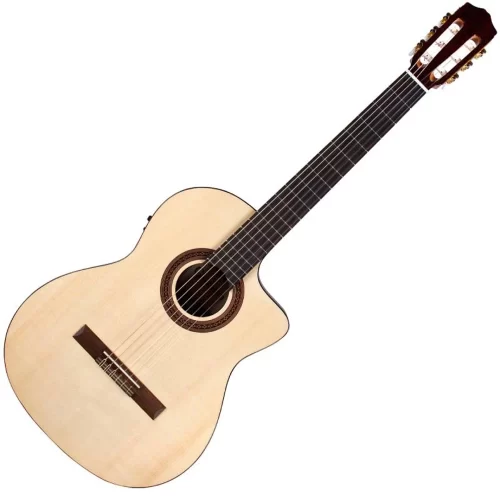 Đàn guitar Classic Cordoba C5-CE SP hỗ trợ biểu diễn