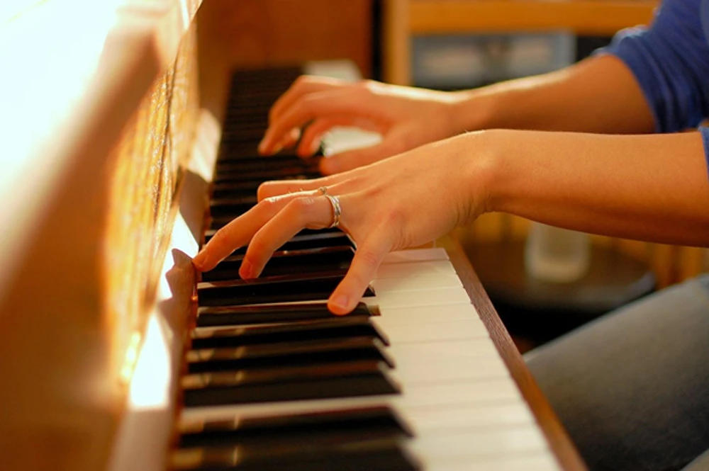 kho khan khi chuyen tu dan organ sang dan piano