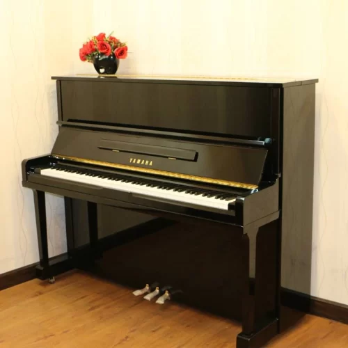 Đàn piano Yamaha U3F âm thanh sâu lắng và phong phú