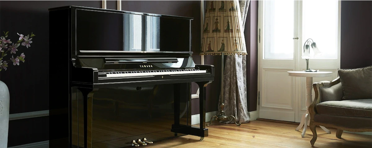 dan upright piano