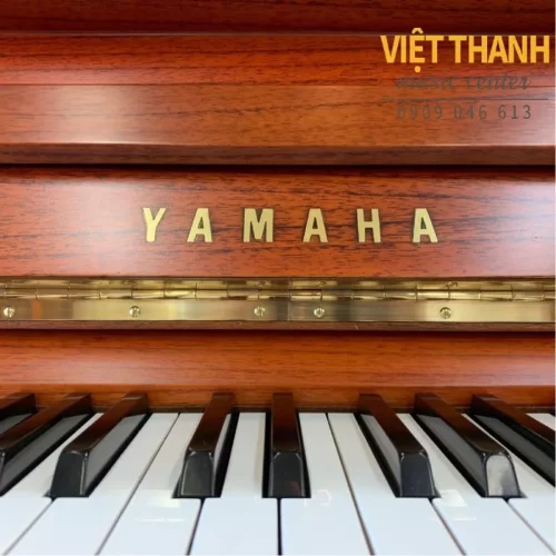 logo piano yamaha w104