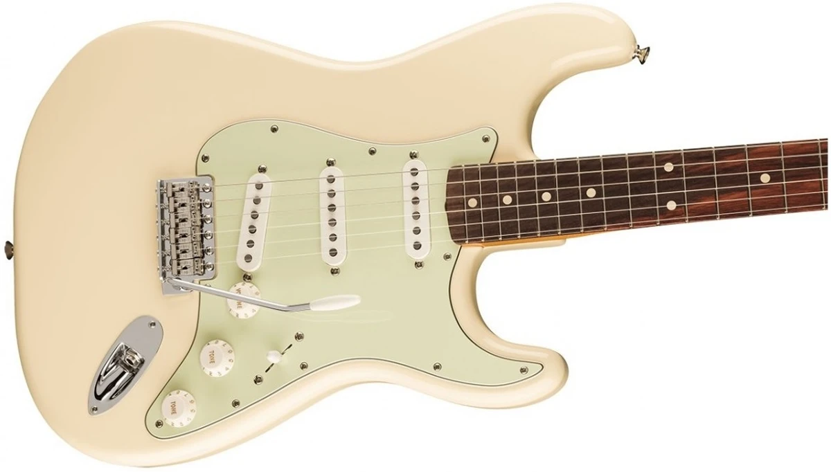 dan guitar dien fender stratocaster