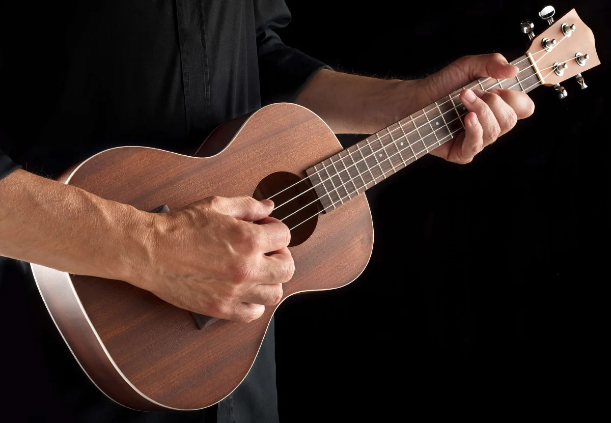 tenor ukulele