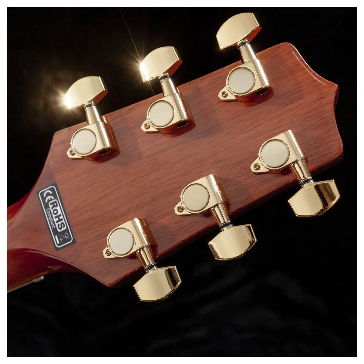 mat sau dau dan guitar takamine gd51ce