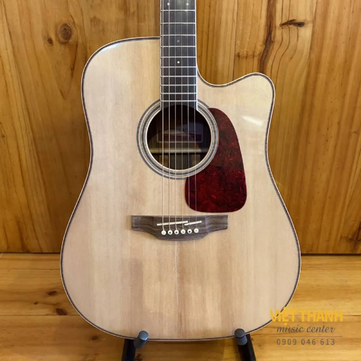 mat truoc guitar takamine gd93ce