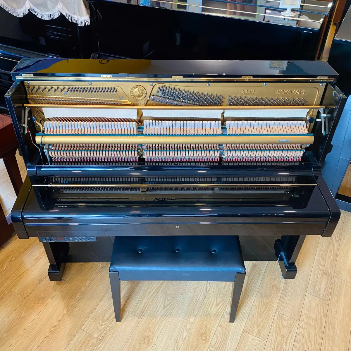 bo may dan piano yamaha u1e silent