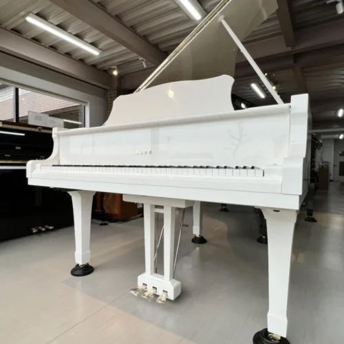 Đàn grand piano Yamaha G1E cũ, màu trắng, dài 161 cm