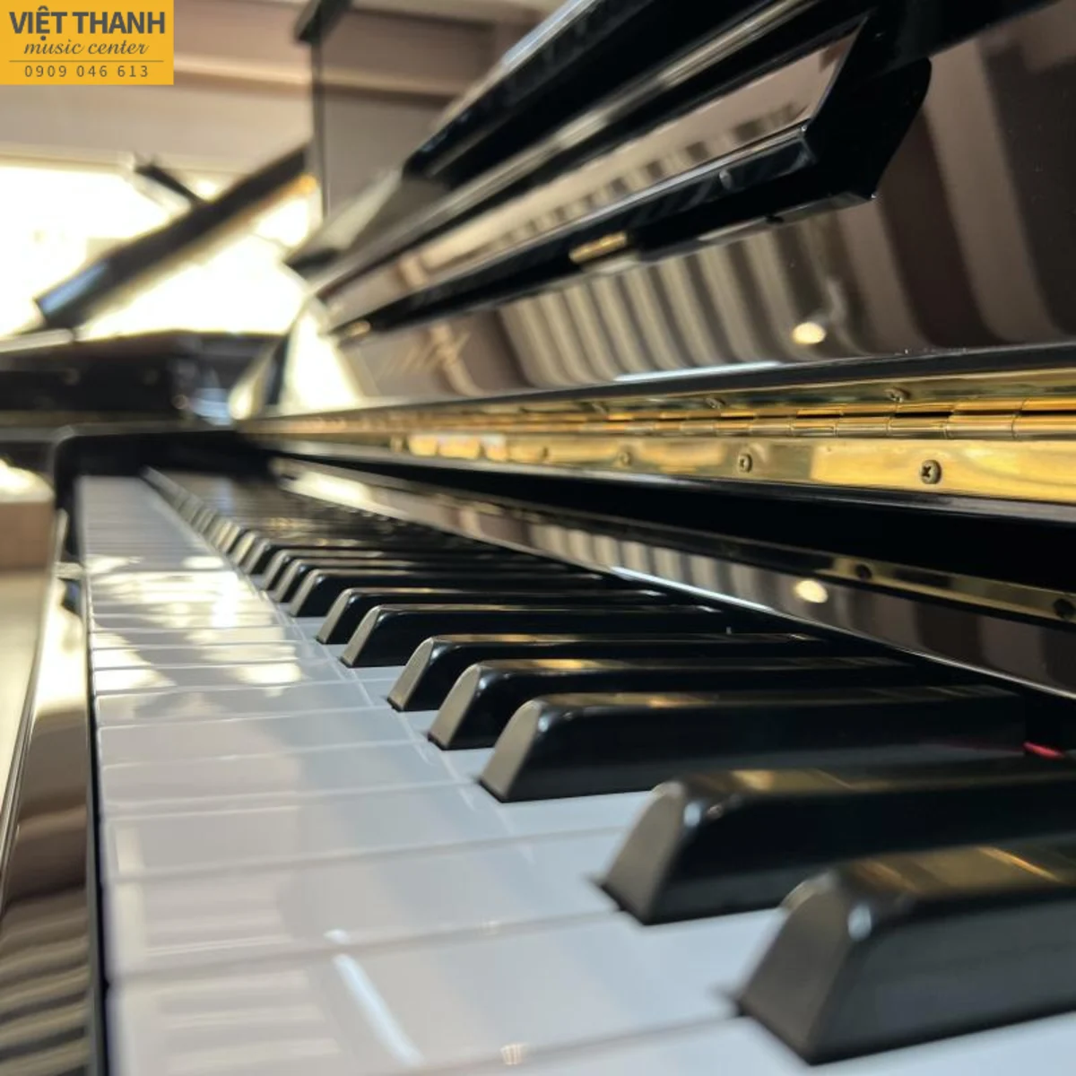 ban phim dan piano yamaha mc10a