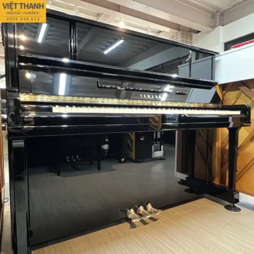 Đàn piano cơ Yamaha UX10BL cũ, màu đen bóng, nhập khẩu tại Nhật