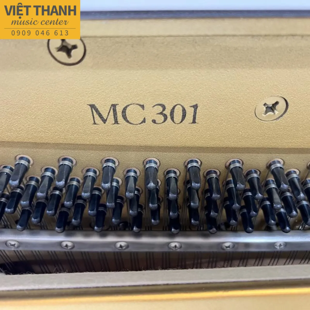 khung gang dan piano yamaha mc301 wh