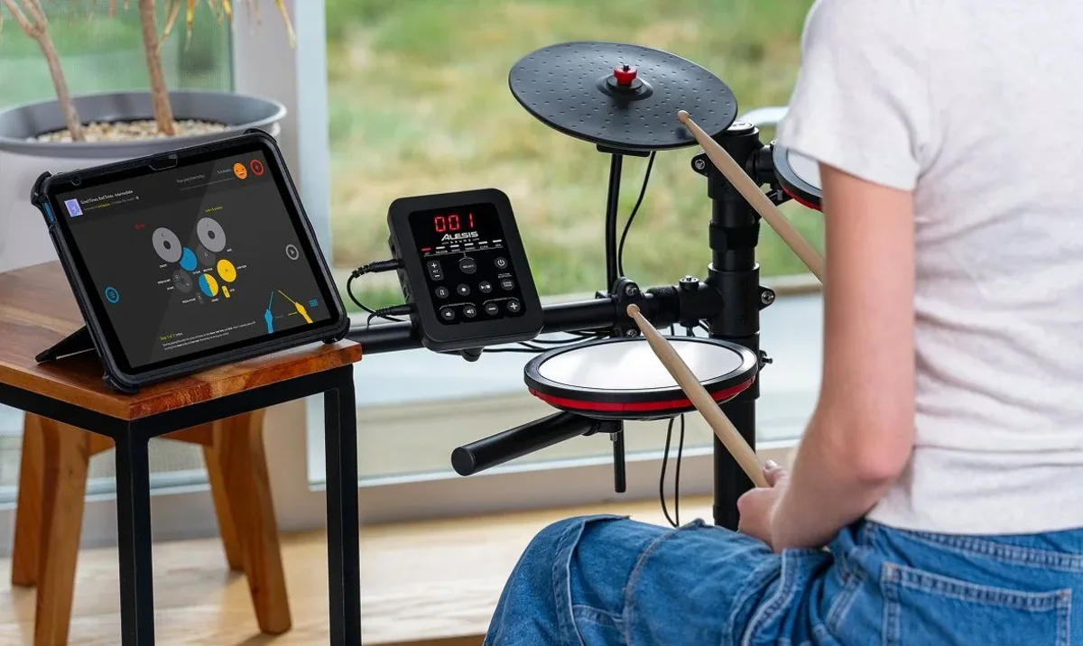 bo trong dien tu alesis turbo max tich hop ung dung melodics