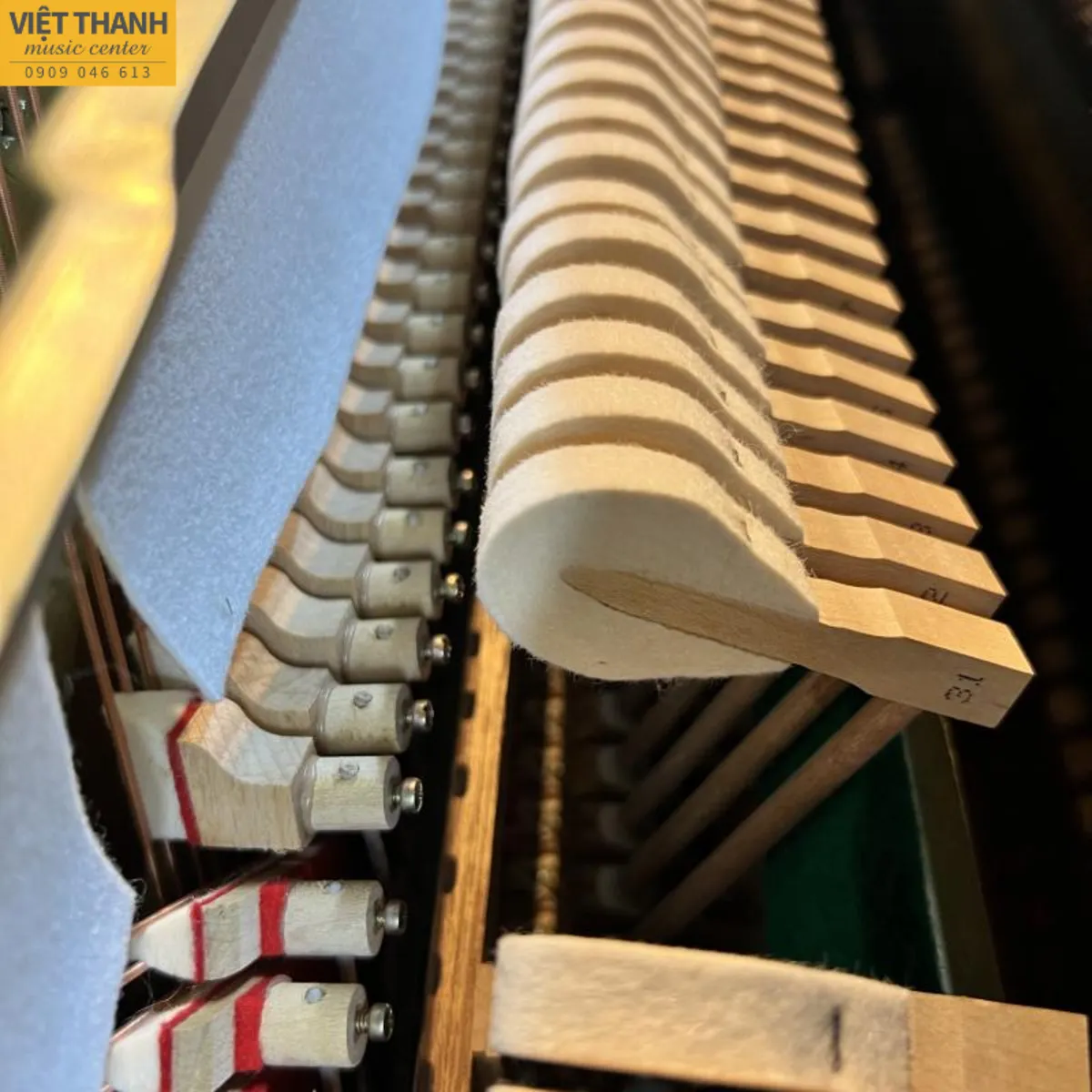 bua piano yamaha ym5