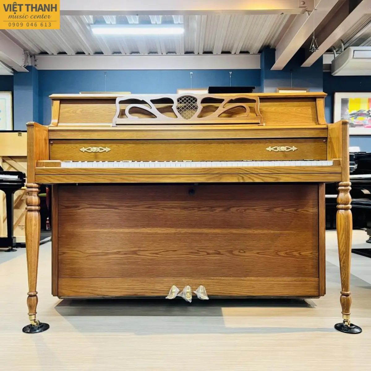dan piano kawai 605m