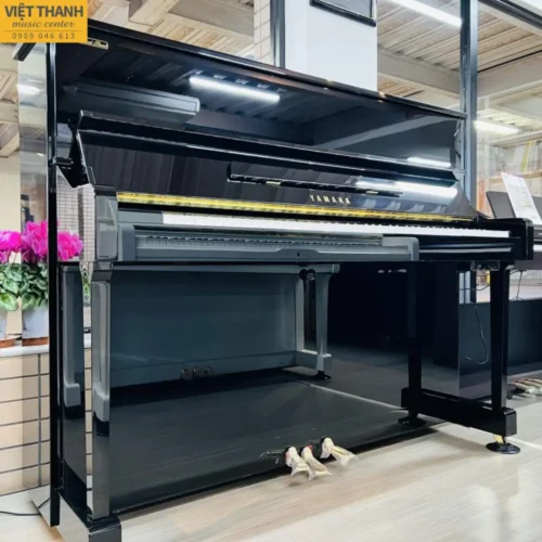 Đàn piano cơ Yamaha YM10S cũ, màu đen bóng, cao 121cm