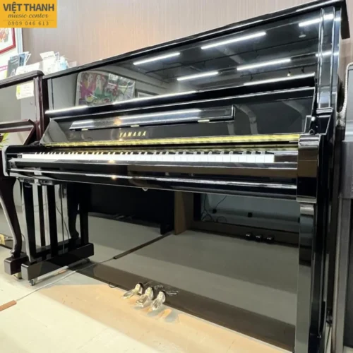 Đàn piano cơ Yamaha YU11SH3 cũ, màu đen bóng, cao 121 cm