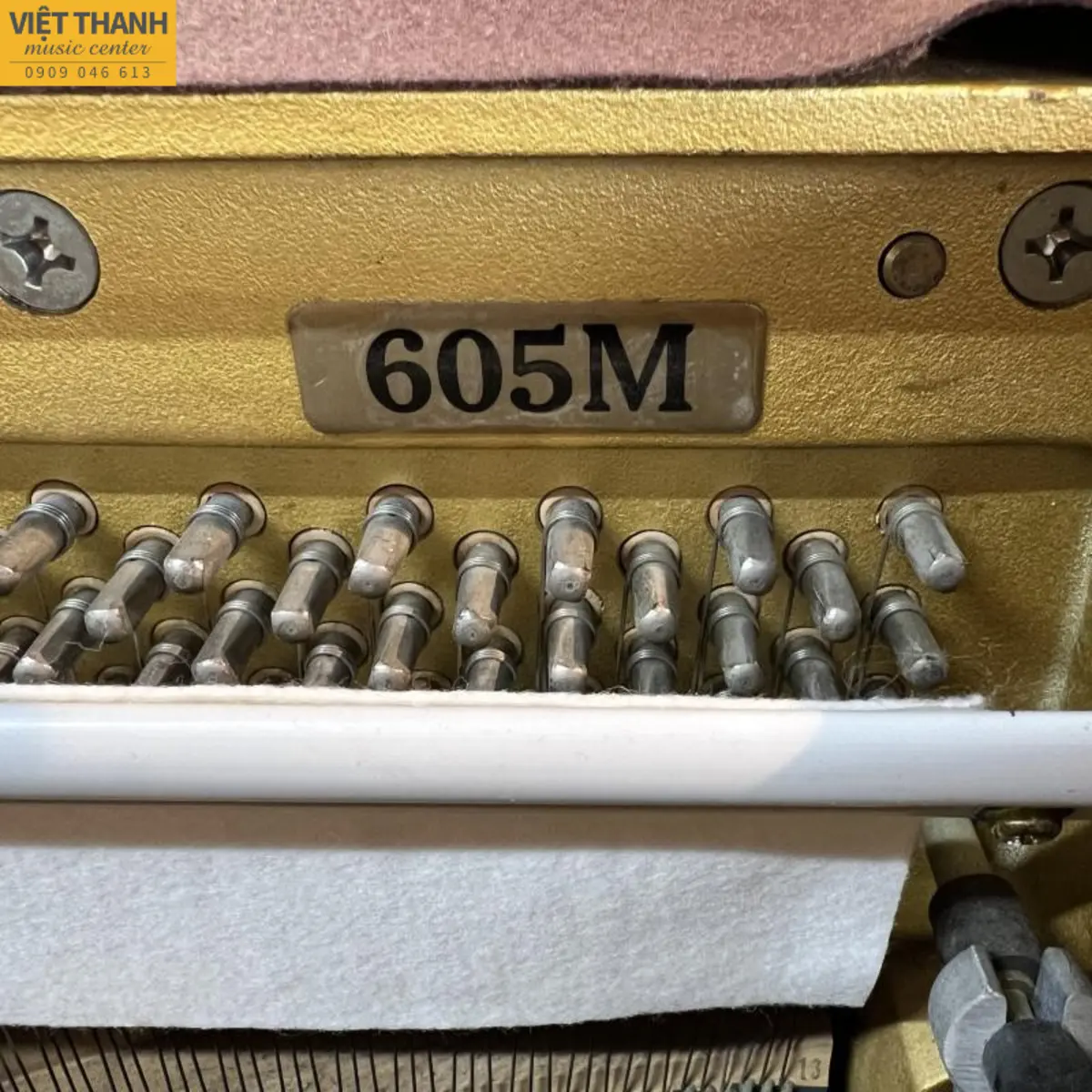 khung gang dan piano kawai 605m