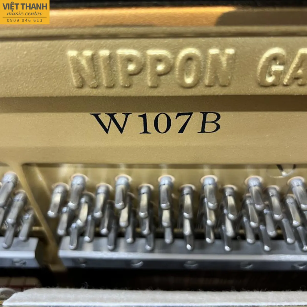 khung gang dan piano yamaha w107b