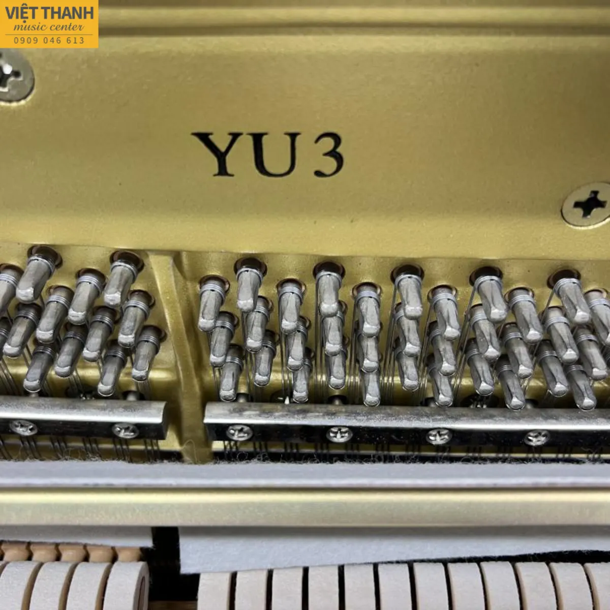 khung gang dan piano yamaha yu3