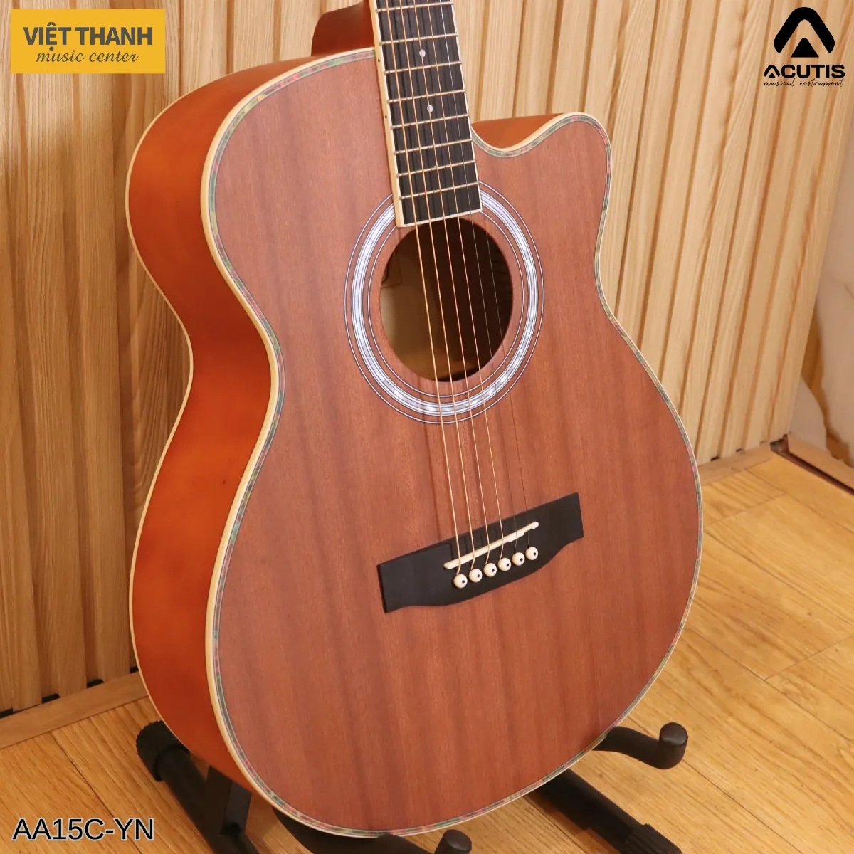 mat truoc dan guitar acutis aa15c yn